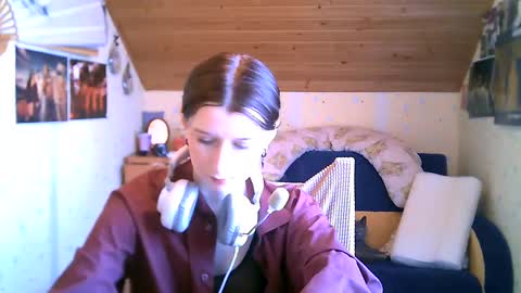 Snapshot of adorable_sparkle chatting on February 2025 01:17:02 PM adorable_sparkle online show from February 2025 01:17:02 PM