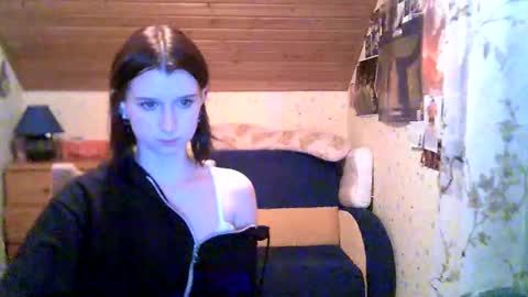 Snapshot of adorable_sparkle chatting on March 2025 07:21:02 PM adorable_sparkle online show from March 2025 07:21:02 PM