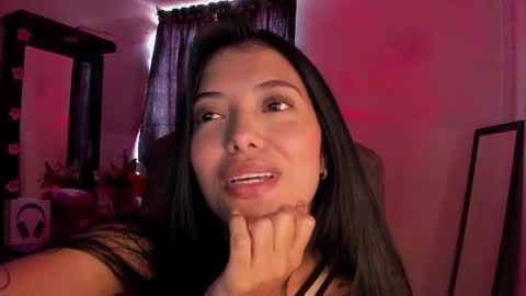 Stormi online show from February 2025 08:41:01 PM