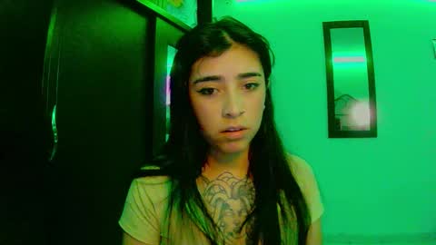     online show from October 2025 02:01:02 AM