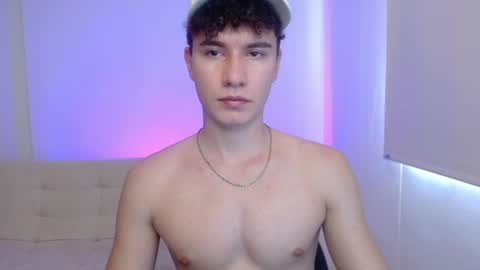 adrian morelli online show from May 2026 08:10:02 PM