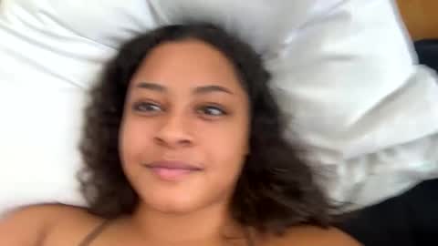 Snapshot of adriana318798 chatting on February 2025 04:59:02 PM Princess Adri online show from February 2025 04:59:02 PM