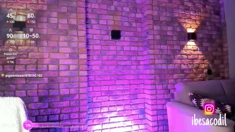 Adri online show from February 2025 09:04:01 PM