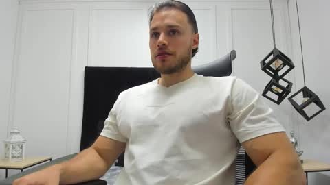 Adrein Roche online show from October 2025 10:51:02 PM