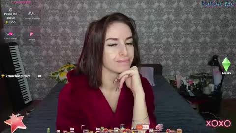 Adriana online show from November 2025 08:57:01 AM