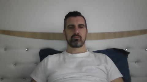 Adrian online show from February 2026 06:25:02 AM