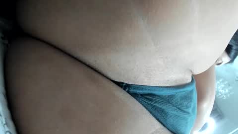 Snapshot of aeenna chatting on October 2025 09:57:01 PM aeenna online show from October 2025 09:57:01 PM