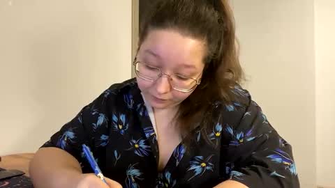 aemilialust online show from February 2026 02:59:02 AM