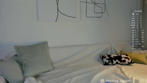 Snapshot of aesthetics_tease chatting on May 2026 05:25:02 AM Naomi My instagram account - teasing naomi online show from May 2026 05:25:02 AM
