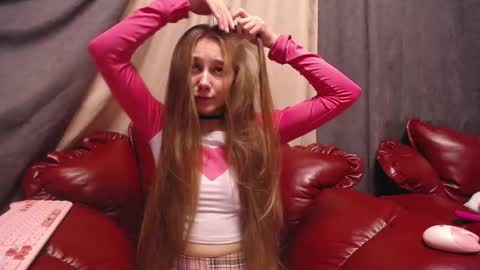 Snapshot of afeliya_shy chatting on September 2025 07:03:01 PM afeliya_shy online show from September 2025 07:03:01 PM