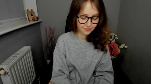 Afina online show from February 2025 08:18:02 AM