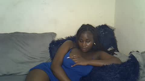 afrii_kity online show from October 2025 06:36:01 PM