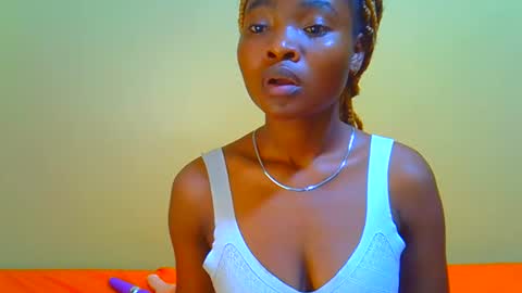 afrikana005 online show from December 2025 08:37:02 PM