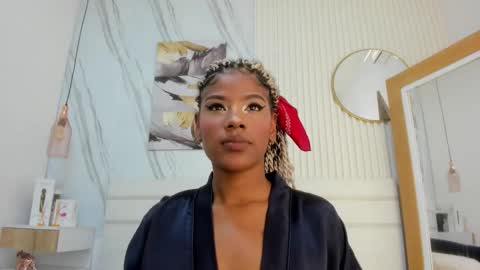 Afro Luna online show from January 2026 11:26:01 AM