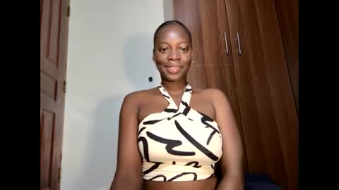 Snapshot of afro_pop chatting on September 2025 01:27:02 AM Leah online show from September 2025 01:27:02 AM