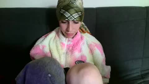 Snapshot of agata200081 chatting on November 2025 09:03:01 AM pamelaanderson777 online show from November 2025 09:03:01 AM