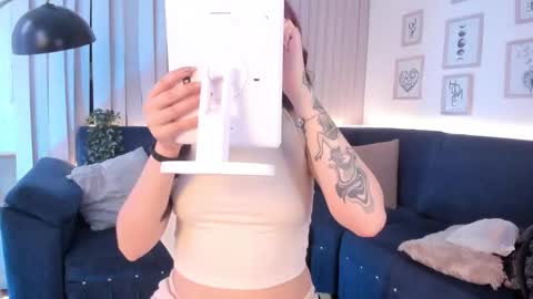 Snapshot of agata_volkov chatting on March 2026 08:37:02 PM Agata Volkov online show from March 2026 08:37:02 PM