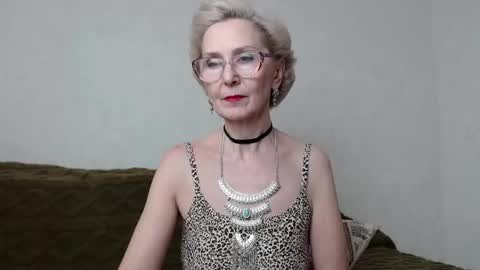 Agatha online show from February 2025 02:27:01 PM