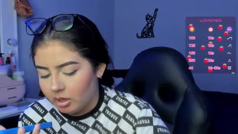 Snapshot of agatha_riccie chatting on September 2025 05:40:02 AM Cat online show from September 2025 05:40:02 AM