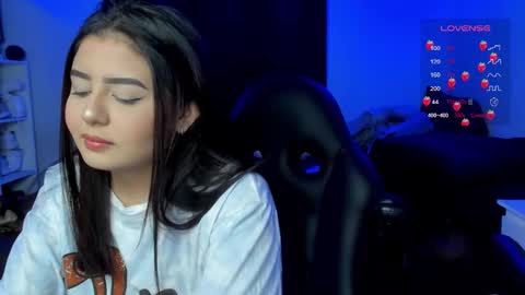 Snapshot of agatha_riccie chatting on October 2025 05:10:01 AM Cat online show from October 2025 05:10:01 AM