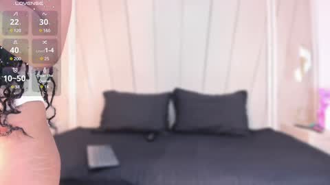 Snapshot of agatha_steel20 chatting on January 2025 07:43:01 PM Agatha Steel online show from January 2025 07:43:01 PM