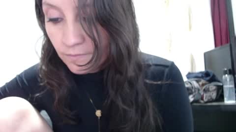 Snapshot of agel_sw1 chatting on March 2025 08:48:01 PM Angel online show from March 2025 08:48:01 PM