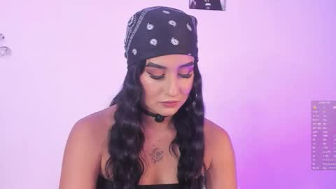 Maggie   online show from November 2025 11:08:02 PM