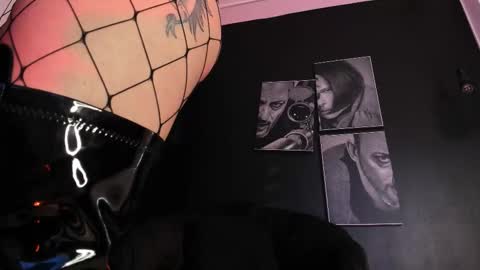 Snapshot of agnes_jones chatting on November 2025 09:36:02 PM agnes_jones online show from November 2025 09:36:02 PM