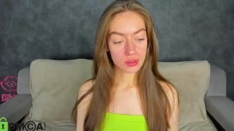 Snapshot of agnes_wells chatting on September 2025 12:05:01 AM agnes wells online show from September 2025 12:05:01 AM