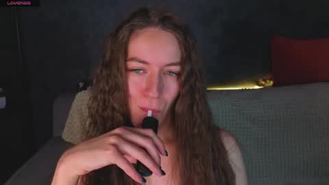 Snapshot of agnes_wells chatting on June 2026 01:19:01 AM agnes wells online show from June 2026 01:19:01 AM