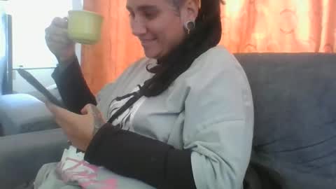 Agness online show from September 2025 07:02:02 PM