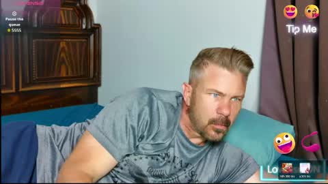 Snapshot of ahardman10 chatting on May 2026 05:07:02 PM Blue Eyed Handsome Man online show from May 2026 05:07:02 PM