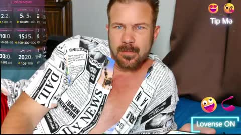 Snapshot of ahardman10 chatting on May 2026 01:12:01 AM Blue Eyed Handsome Man online show from May 2026 01:12:01 AM