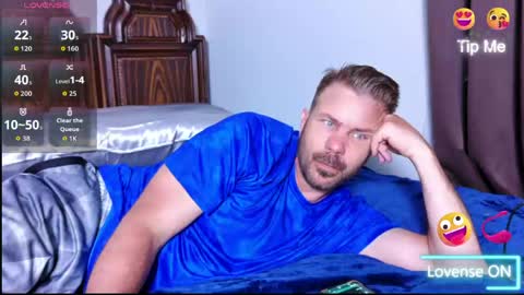 Snapshot of ahardman10 chatting on May 2026 01:23:02 AM Blue Eyed Handsome Man online show from May 2026 01:23:02 AM