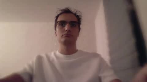 Snapshot of ahbehbi12 chatting on October 2025 11:39:02 PM ahbehbi12 online show from October 2025 11:39:02 PM