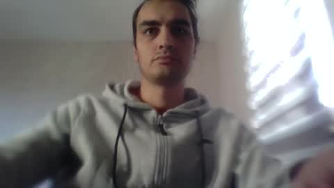 Snapshot of ahbehbi12 chatting on November 2025 01:01:02 PM ahbehbi12 online show from November 2025 01:01:02 PM
