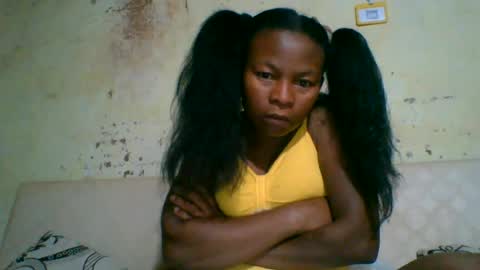 AichaDominix online show from August 2026 10:33:02 PM