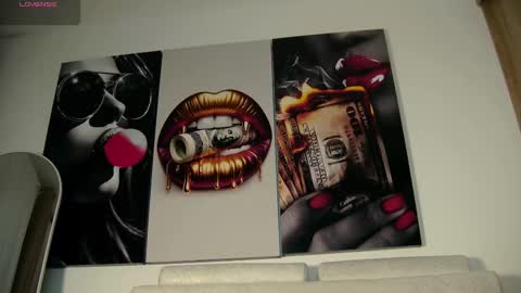 Aida  online show from September 2025 10:58:02 AM