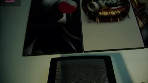 Aida  online show from November 2025 10:18:02 AM