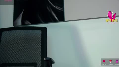 Aida  online show from November 2025 11:14:01 AM