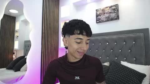 Snapshot of aiden_rivers_ chatting on February 2026 01:12:02 PM Aiden online show from February 2026 01:12:02 PM