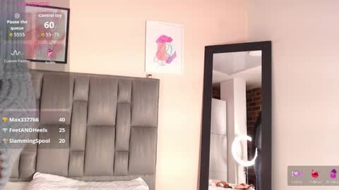 Ailyn online show from December 2025 10:37:02 PM