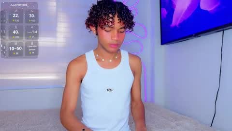 Aaron Winter online show from February 2026 07:06:02 PM