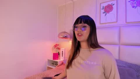 Snapshot of aily_yozuko chatting on May 2026 02:40:01 AM Aily Yozuko online show from May 2026 02:40:01 AM