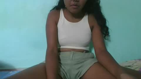 Snapshot of aimeamour chatting on February 2025 07:27:01 AM aimeamour online show from February 2025 07:27:01 AM