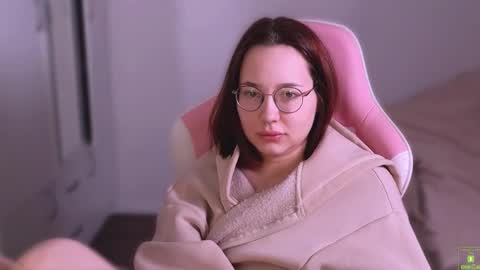 airyhill online show from December 2025 12:13:02 PM