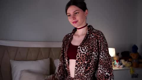 Snapshot of aislyfarran chatting on February 2025 01:13:01 AM Aliza online show from February 2025 01:13:01 AM