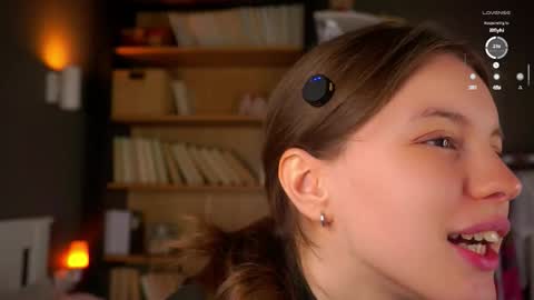 Snapshot of aislyfarran chatting on November 2025 01:20:02 AM Aliza online show from November 2025 01:20:02 AM