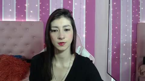 Aitana online show from March 2025 12:15:01 PM