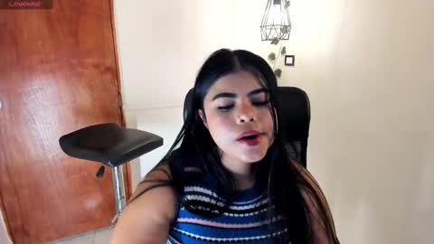  Aitana  online show from October 2025 07:33:02 PM